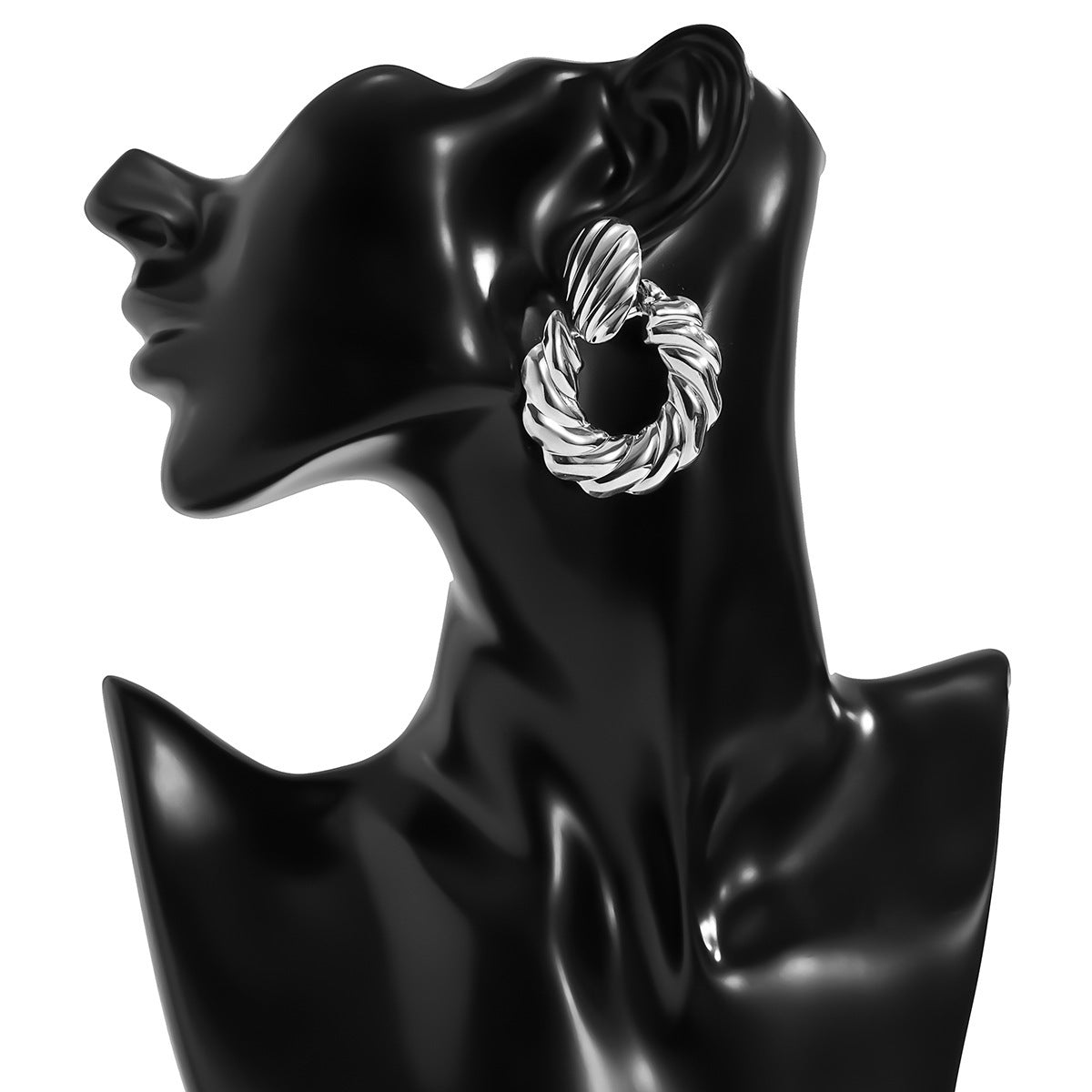 Fashion Twisted Hoop Earrings