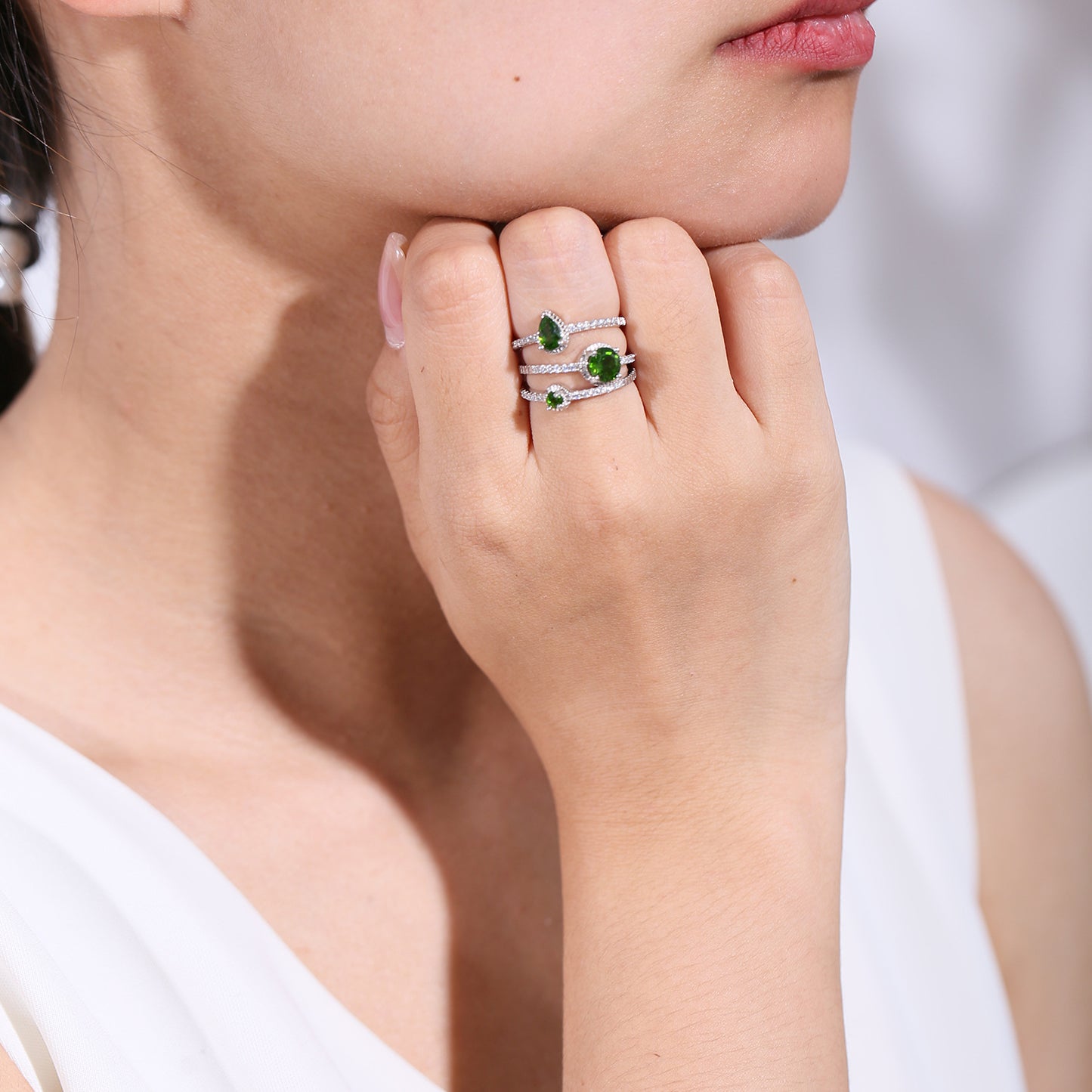 Simple Natural Topaz Diopside Rings Set